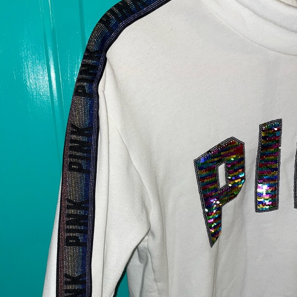 Womens size small Victoria’s Secret PINK pullover - Picture 2 of 2